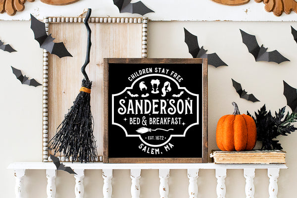 Sanderson Bed & Breakfast | Wood Sign